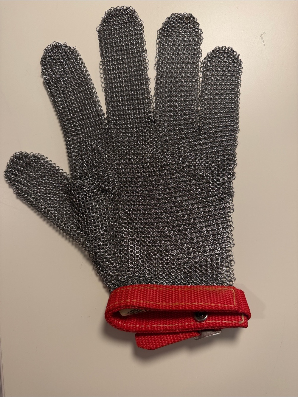 Whiting & Davis Steel Chainmail Glove with Red Cuff